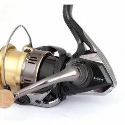 Shimano Cardiff Ci4 Plus C3000M HG -Crayon Appâts Soldes Shimano20Cardiff20Ci420plus20C3000M20HG4 550x550w