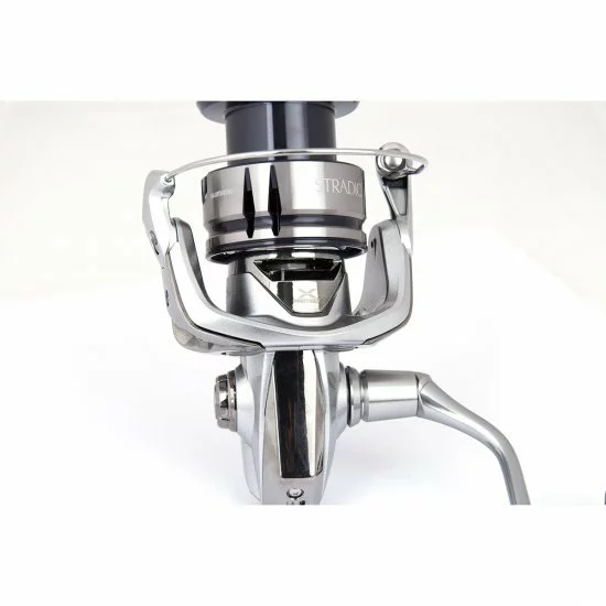 Shimano Stradic 4000 FL 4 Shimano Stradic 4000 FL – Image 2